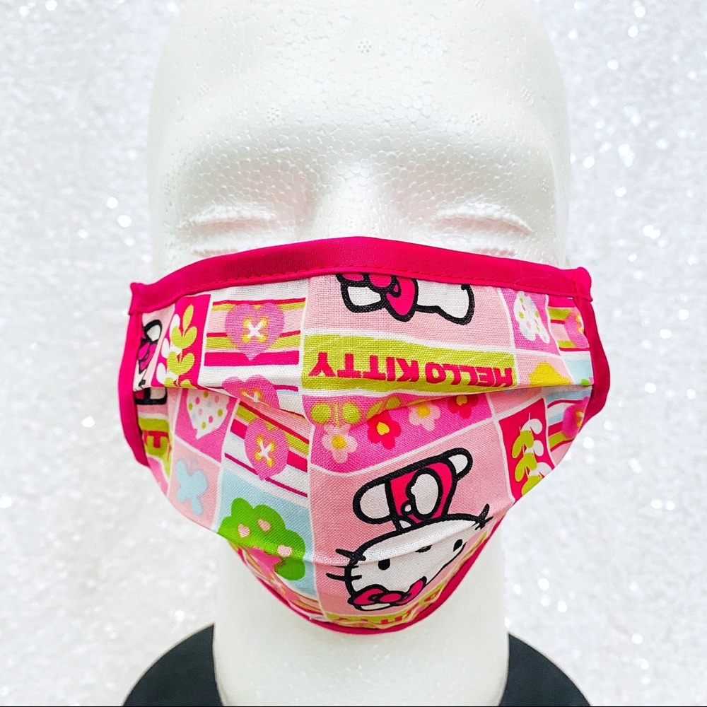 🔴4/$25 hello kitty child face mask
